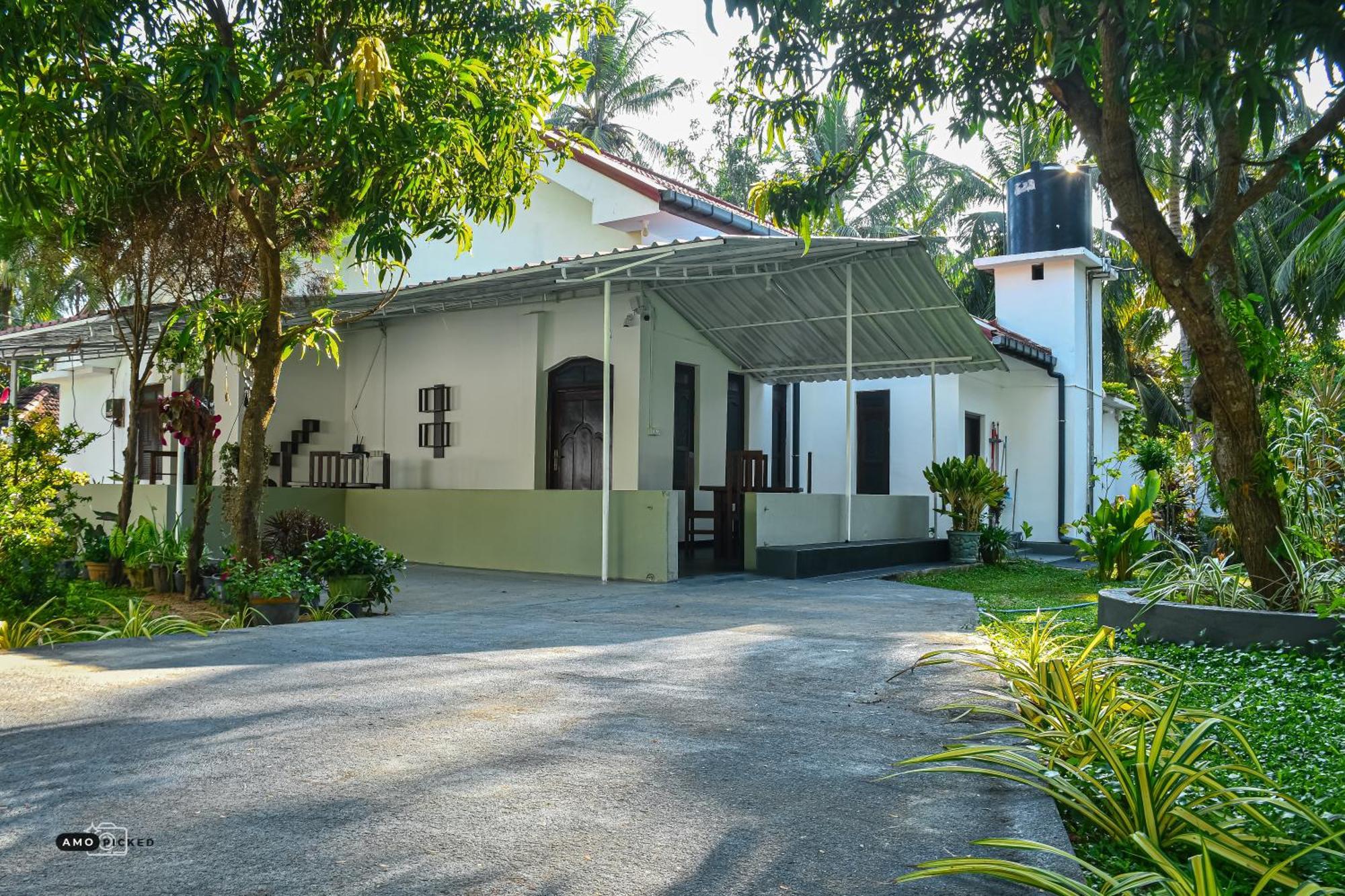 Coconut Villa آروغام المظهر الخارجي الصورة